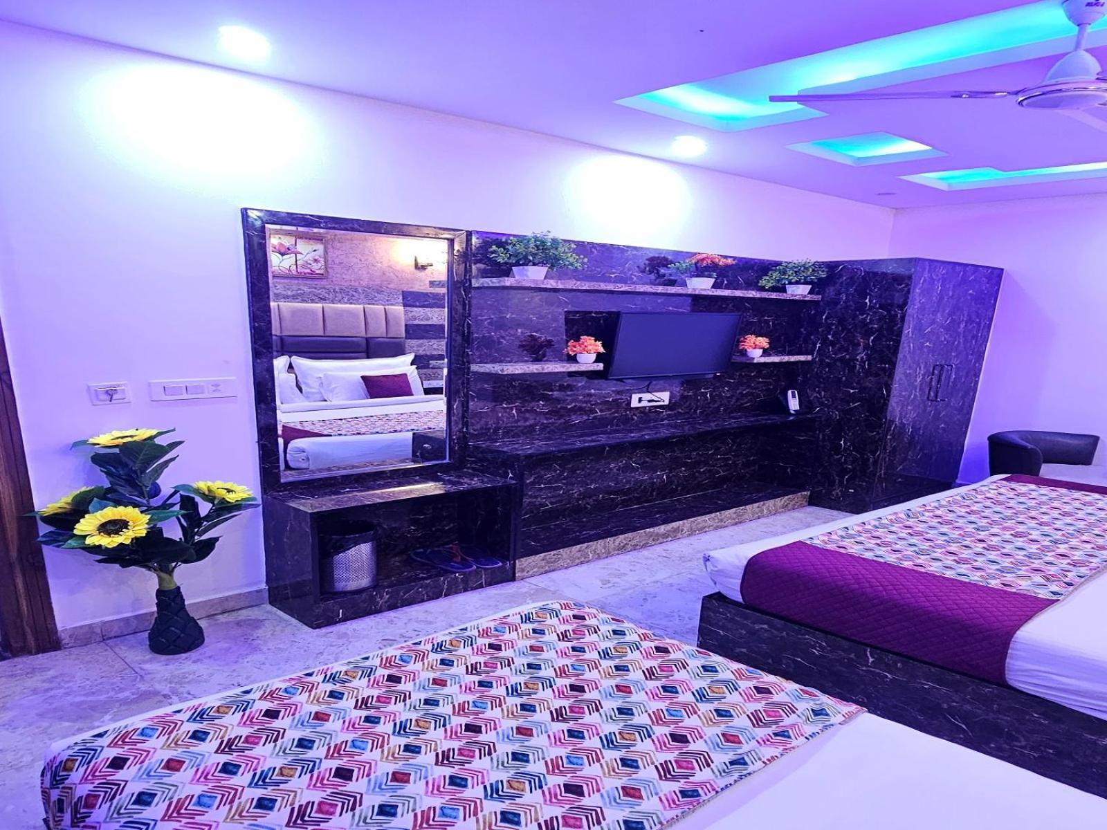 Hotel Tu Casa International Near Delhi Airport New Delhi Bagian luar foto