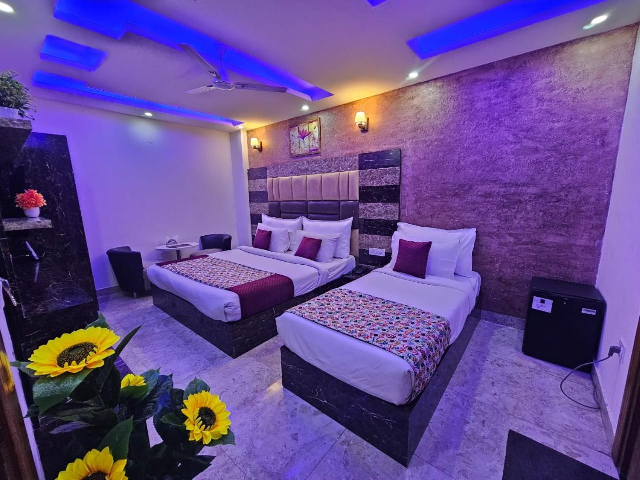 Hotel Tu Casa International Near Delhi Airport New Delhi Bagian luar foto